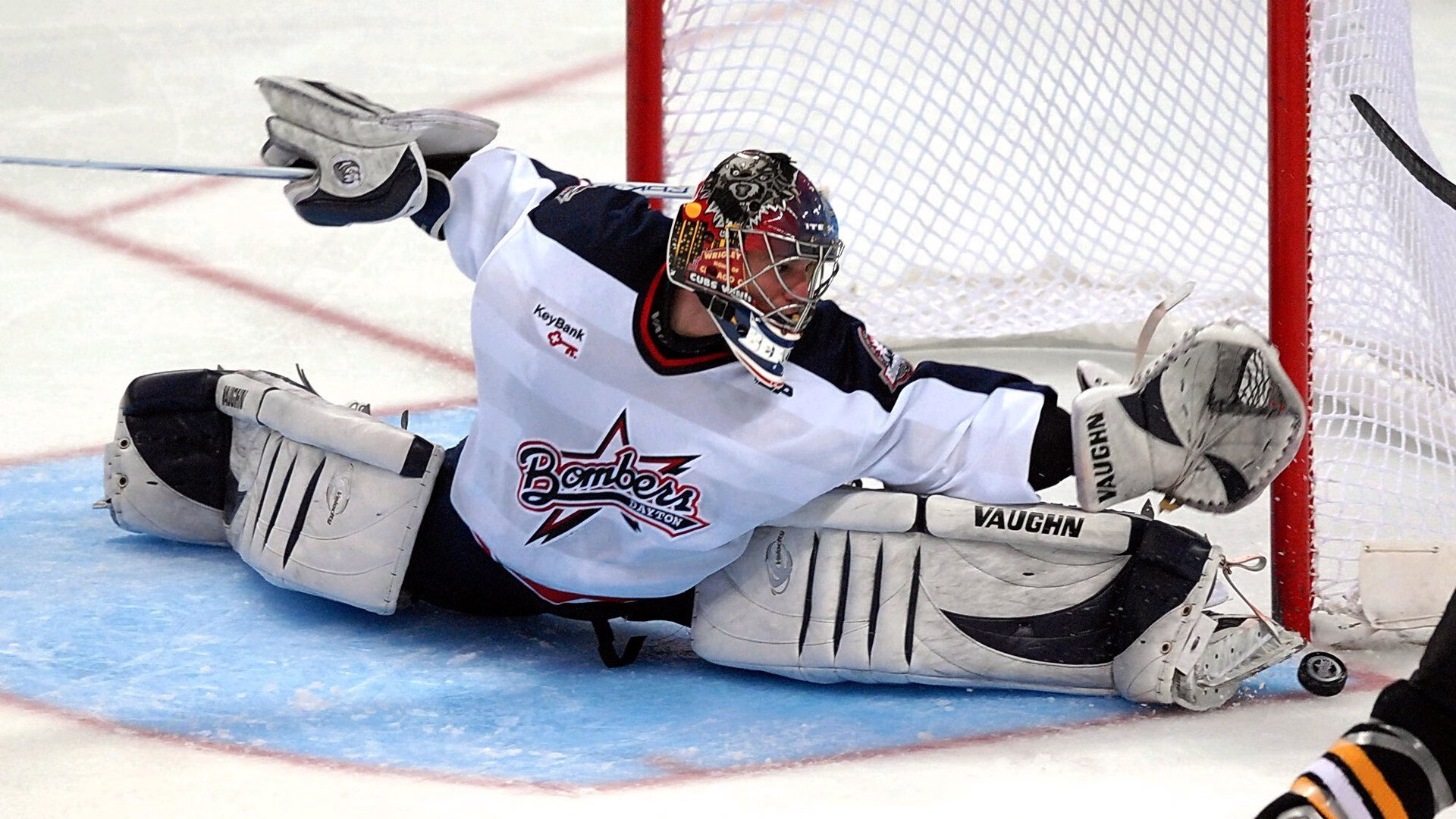 F1年度争冠之夜，塔图姆打出生涯之夜，当赛道与球场同时燃烧